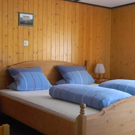 Gasthof Greina - *